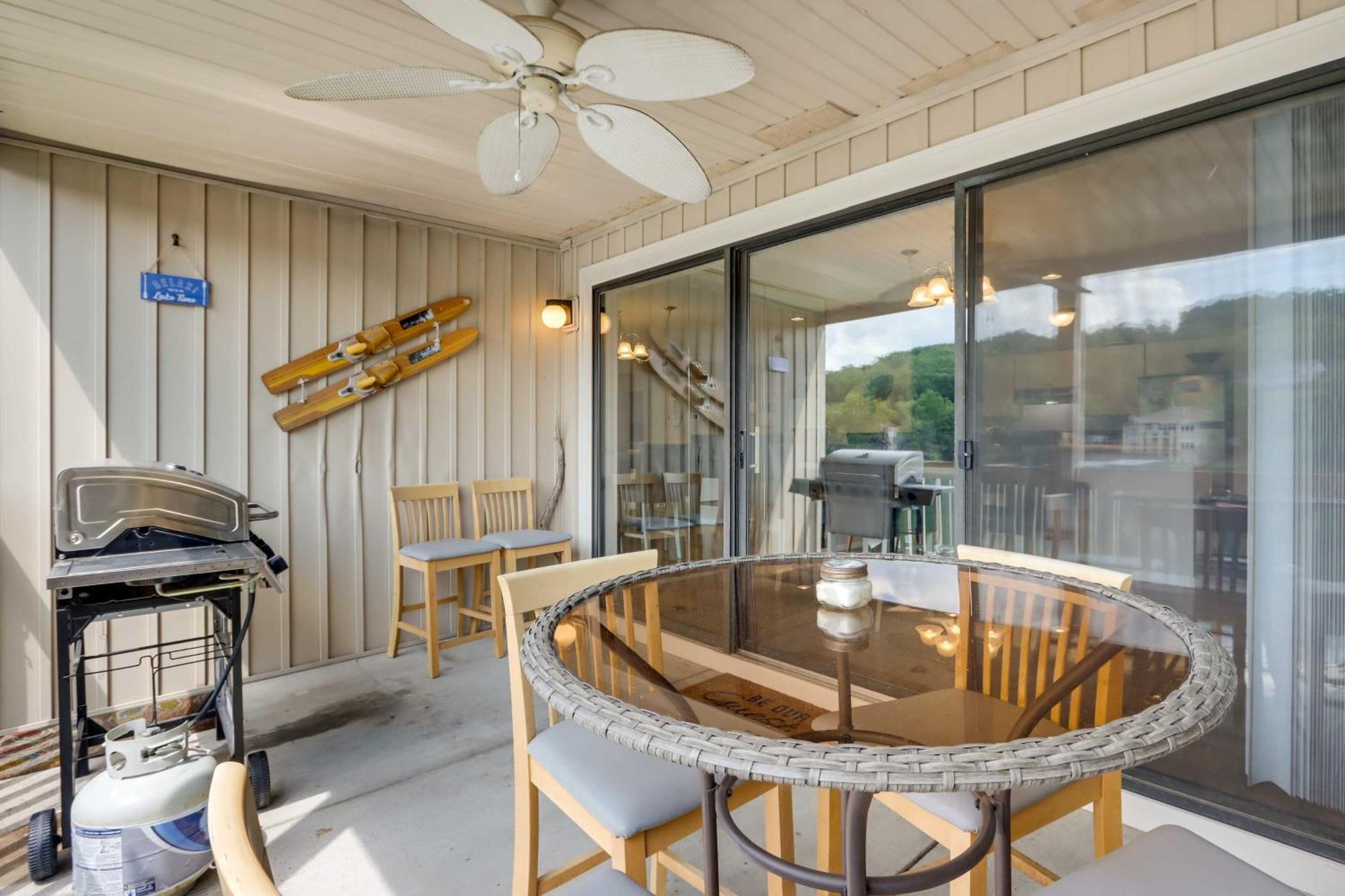 Lakefront Osage Beach Condo With Community Pool Экстерьер фото